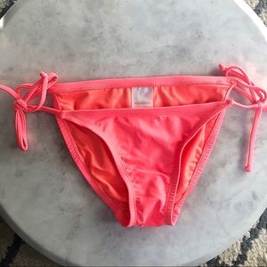 🚨SALE🚨 NWOT❗️Xhilaration | Coral bikini bottoms